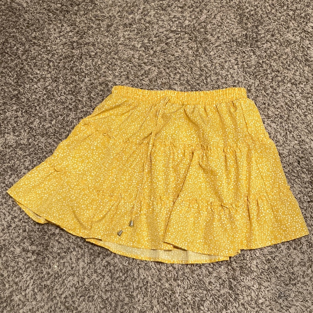 Yellow  skirt with white flowers